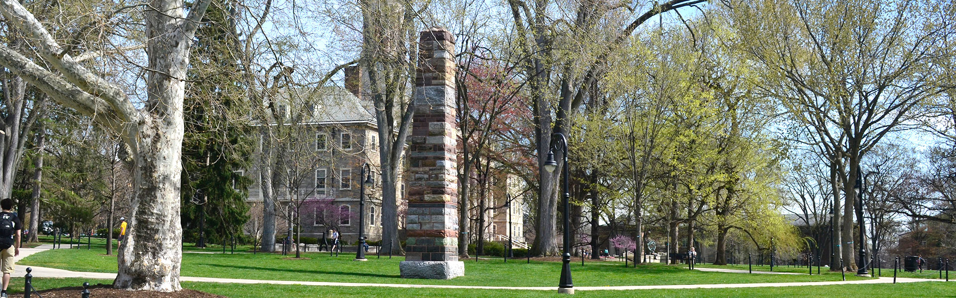 Obelisk spring