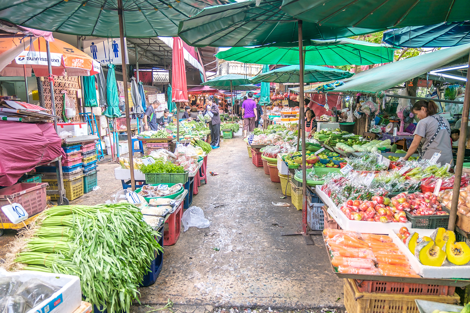 farmers market